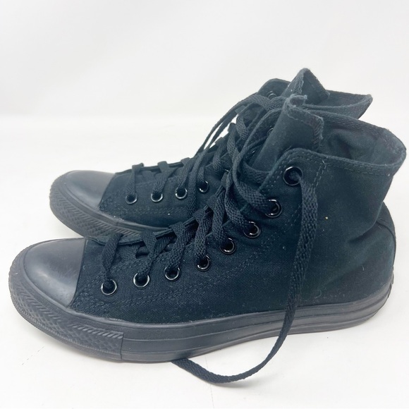 CONVERSE BLACK ALL STAR CHUCK TAYLOR HIGH TOP SNEAKERS MENS SZ7/WOMENS SZ 9 - Picture 4 of 9